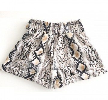 Korte broek slagenprint beige