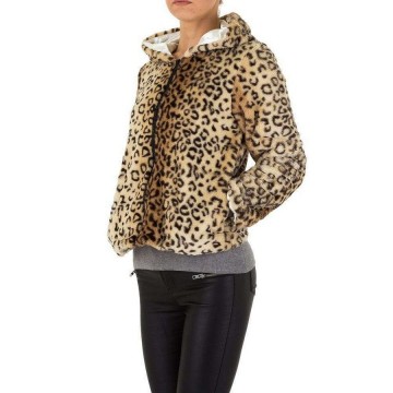 Panterprint fluffy bont jas beige
